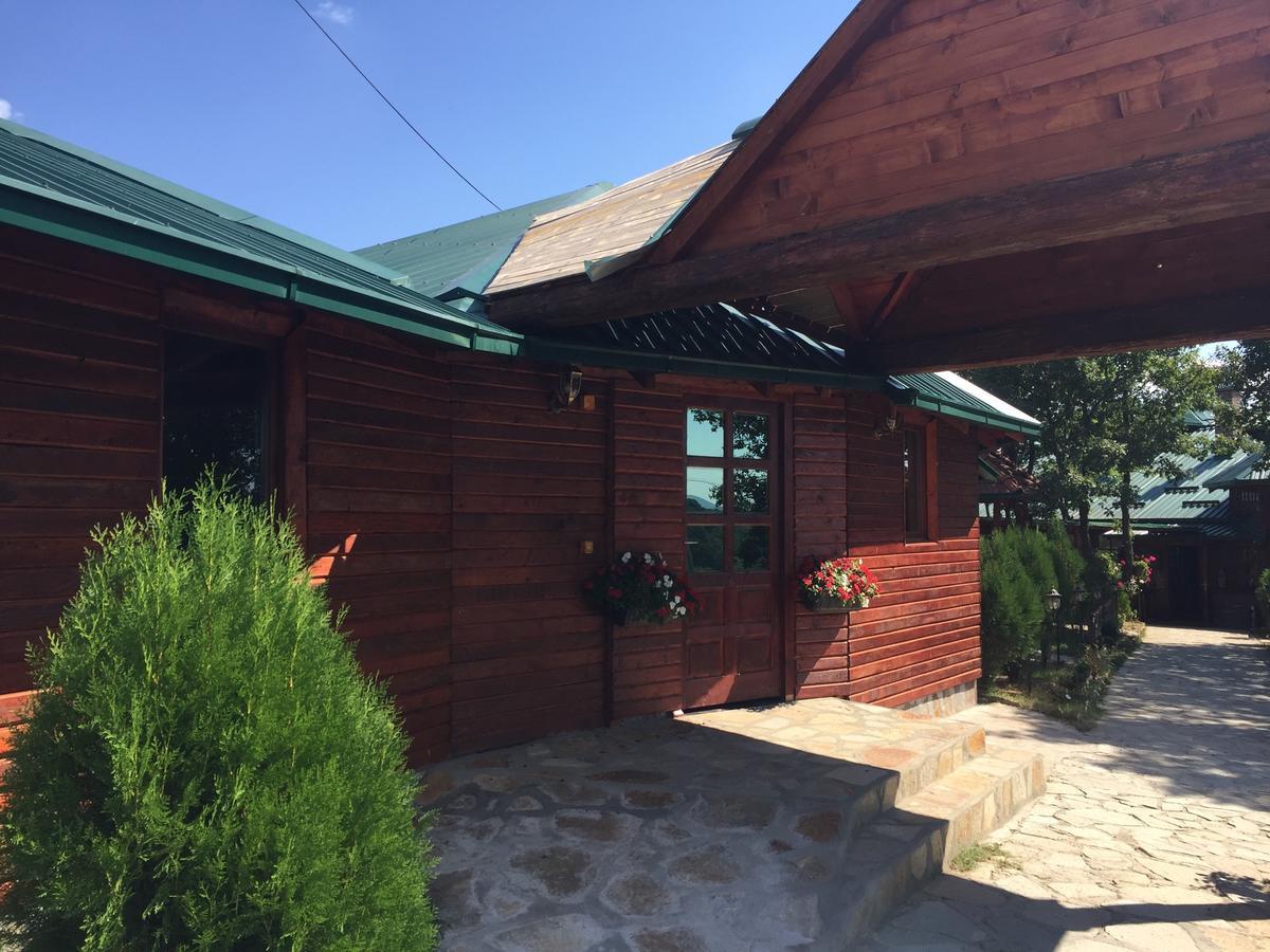 Etno Restoran Ranc Motel Radibus Екстериор снимка