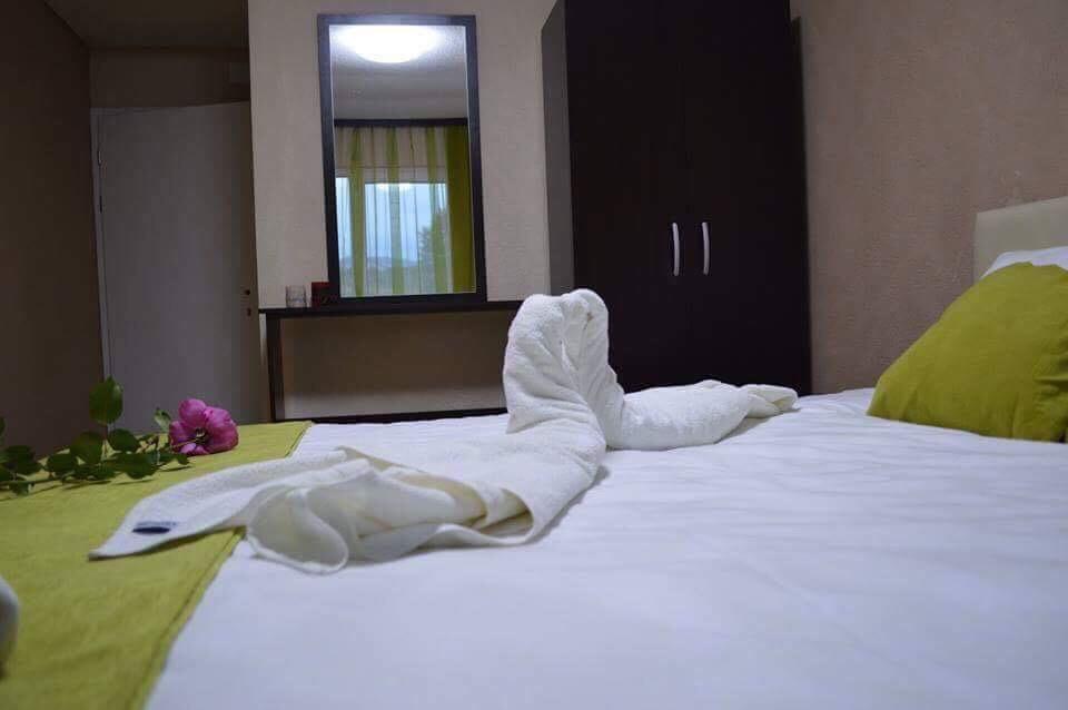 Etno Restoran Ranc Motel Radibus Екстериор снимка